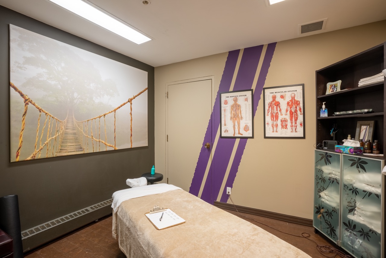 Massage room at Fifth Avenue Club